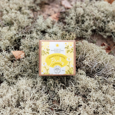 Szampon w Kostce – Biały z Rumiankiem na podrażnioną skórę głowy